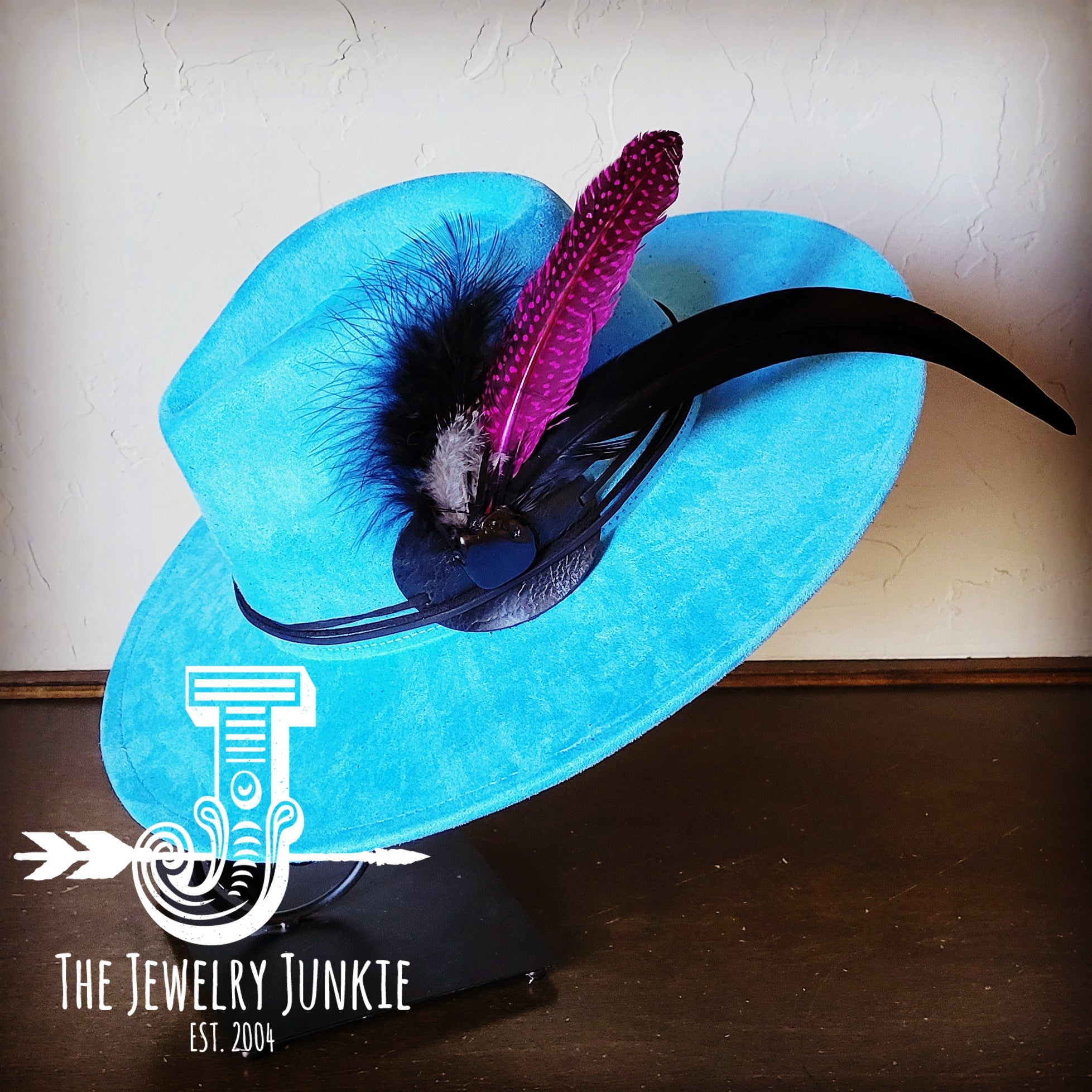 **Spotted Magenta/Black Feather & Leather Hat Band (Band Only) 983d