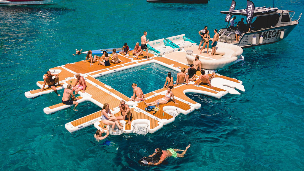 Yachtbeach by Spinera Inflatable Luxury Pool for Yachts