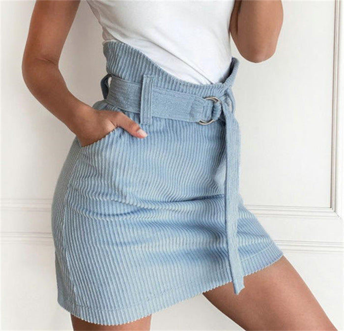 Corduroy lace-up skirt with hips
