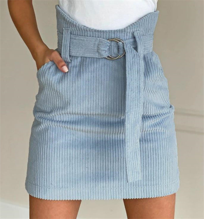 Corduroy lace-up skirt with hips