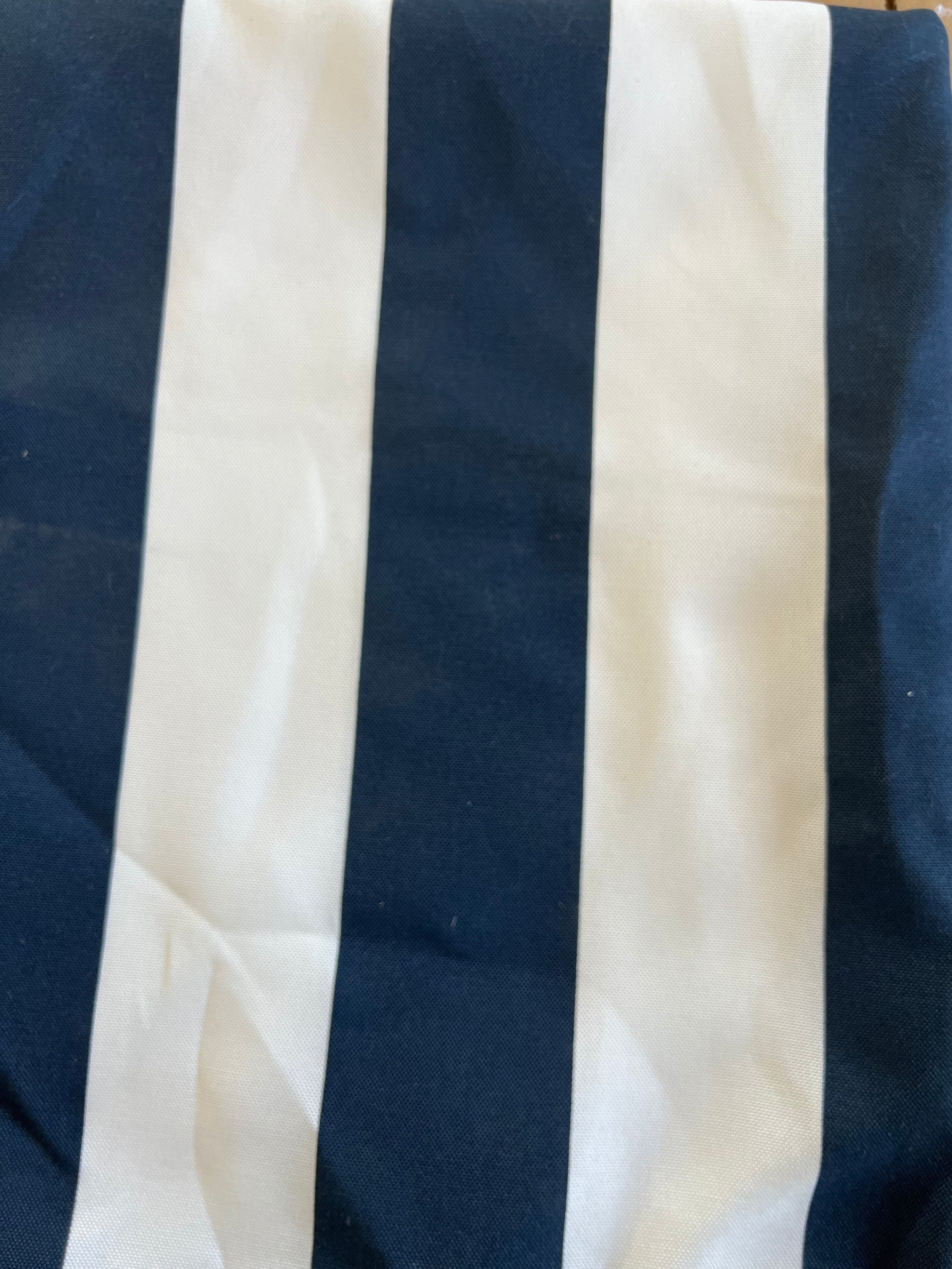 2 Pack Outdoor Throw Pillows, Waterproof & Fade-Resistant (18x18 Inch)