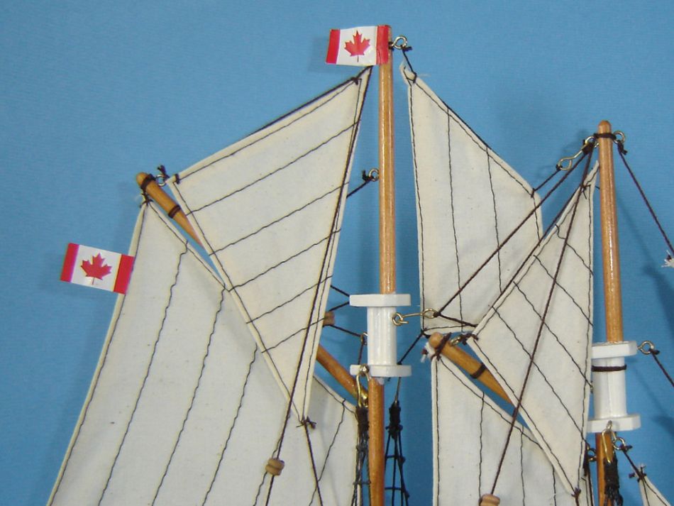 Wooden Bluenose Model Sailboat Decoration 17""