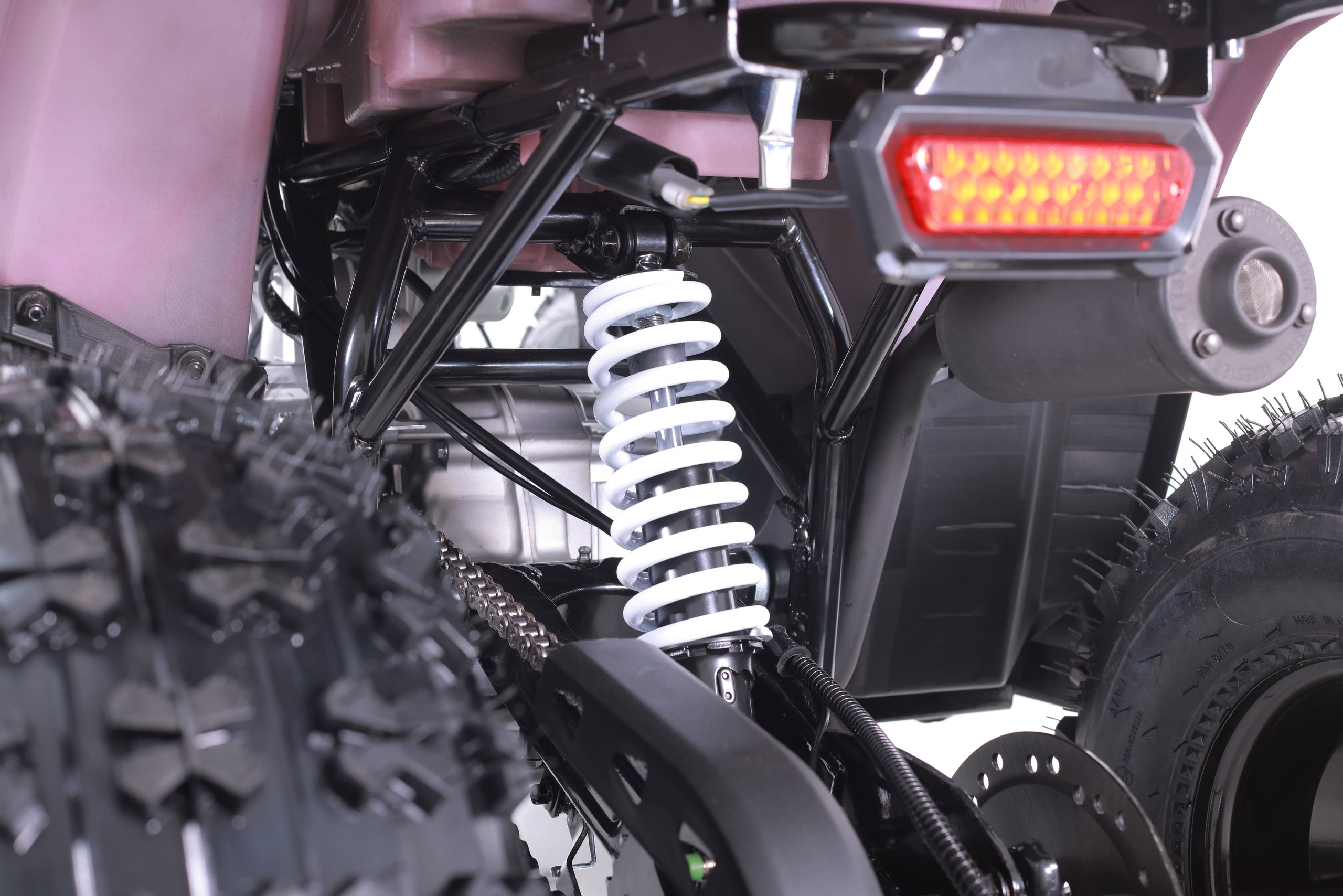 Tao Motor Mudhawk 10 Youth ATV with Remote Shut Off - 120cc