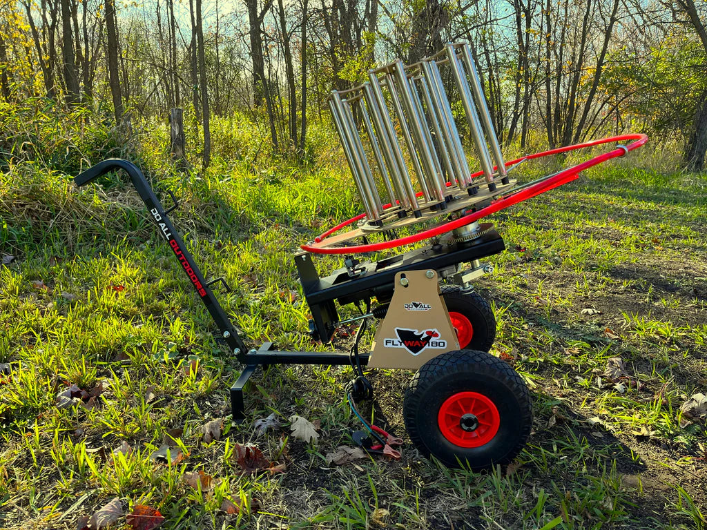 Flyway 180 Auto Clay Pigeon Thrower by Do All Outdoors