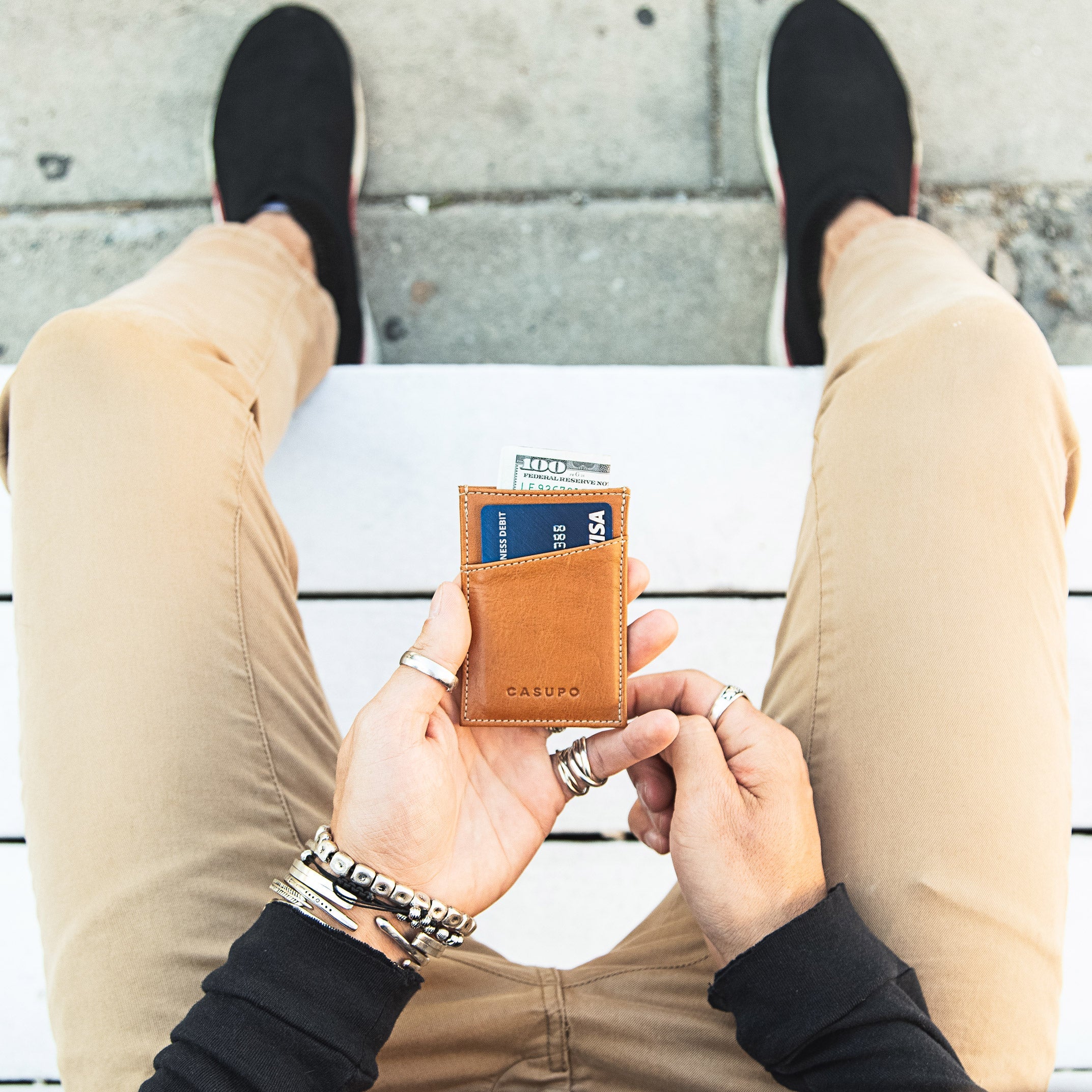 Minimalist Wallet with RFID protection - Natural