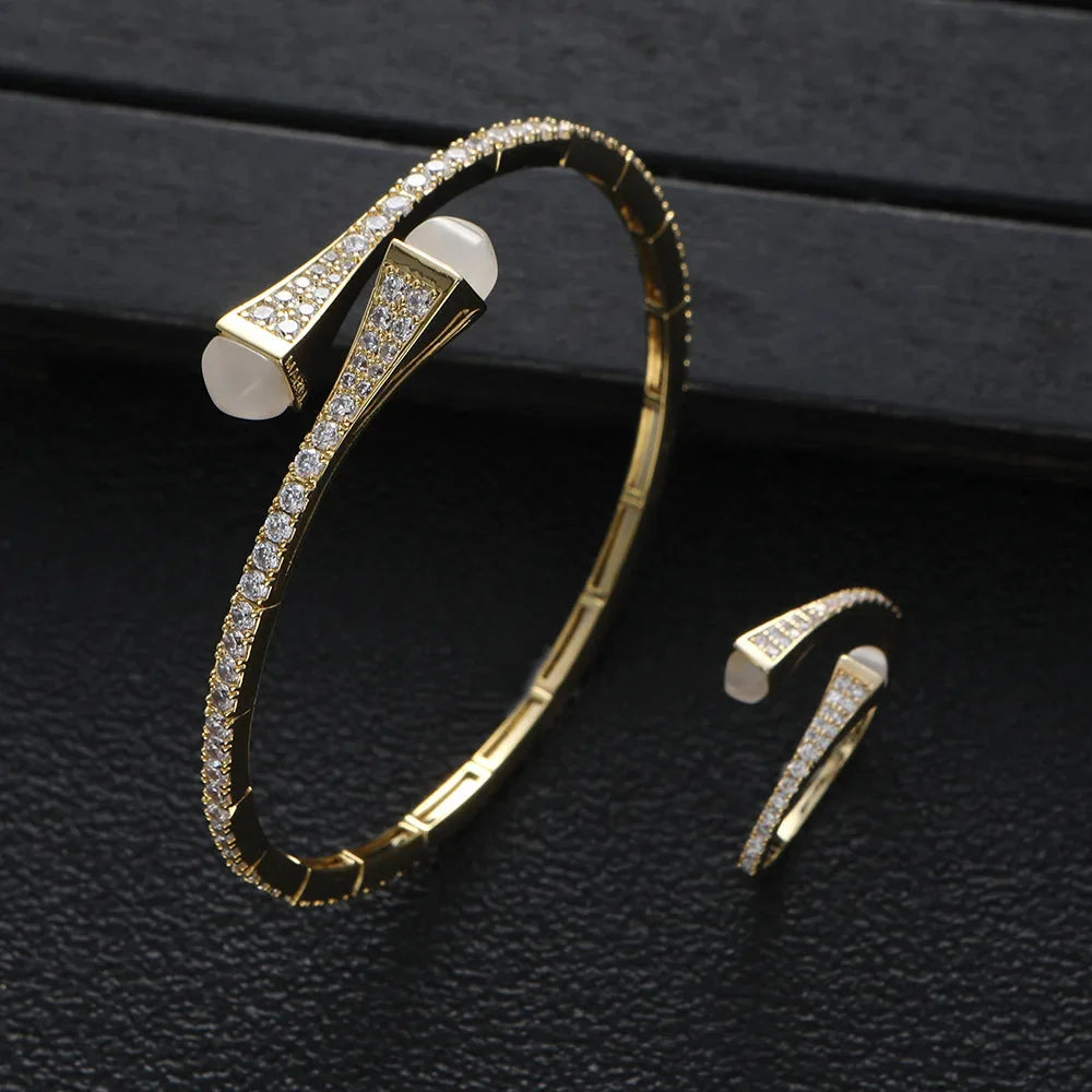 New jerseis Women's Fashion 2 Pcs Bracelet & Ring Set مجموعات المجوهرات Resin Simple Design Gold Open Cuff Bangle Jewelry Set