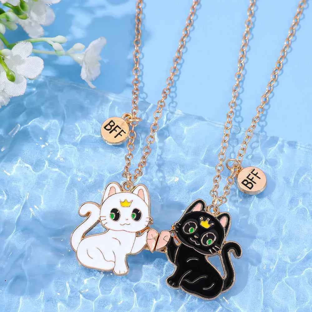 Best Friend Necklace for 2 Gifts Friendship Pendant Necklaces Matching Magnetic Cat BFF Necklace for 2 Girls