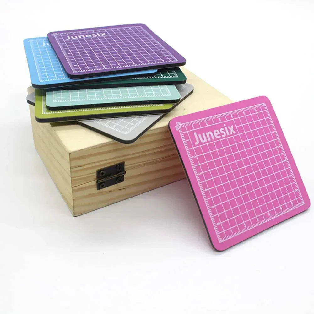 1PC Colorful Mini Model Cutting Mat Engraving Pad Art Supplies Stationery School Supplies 8*8cm for Art Supplies School Tools