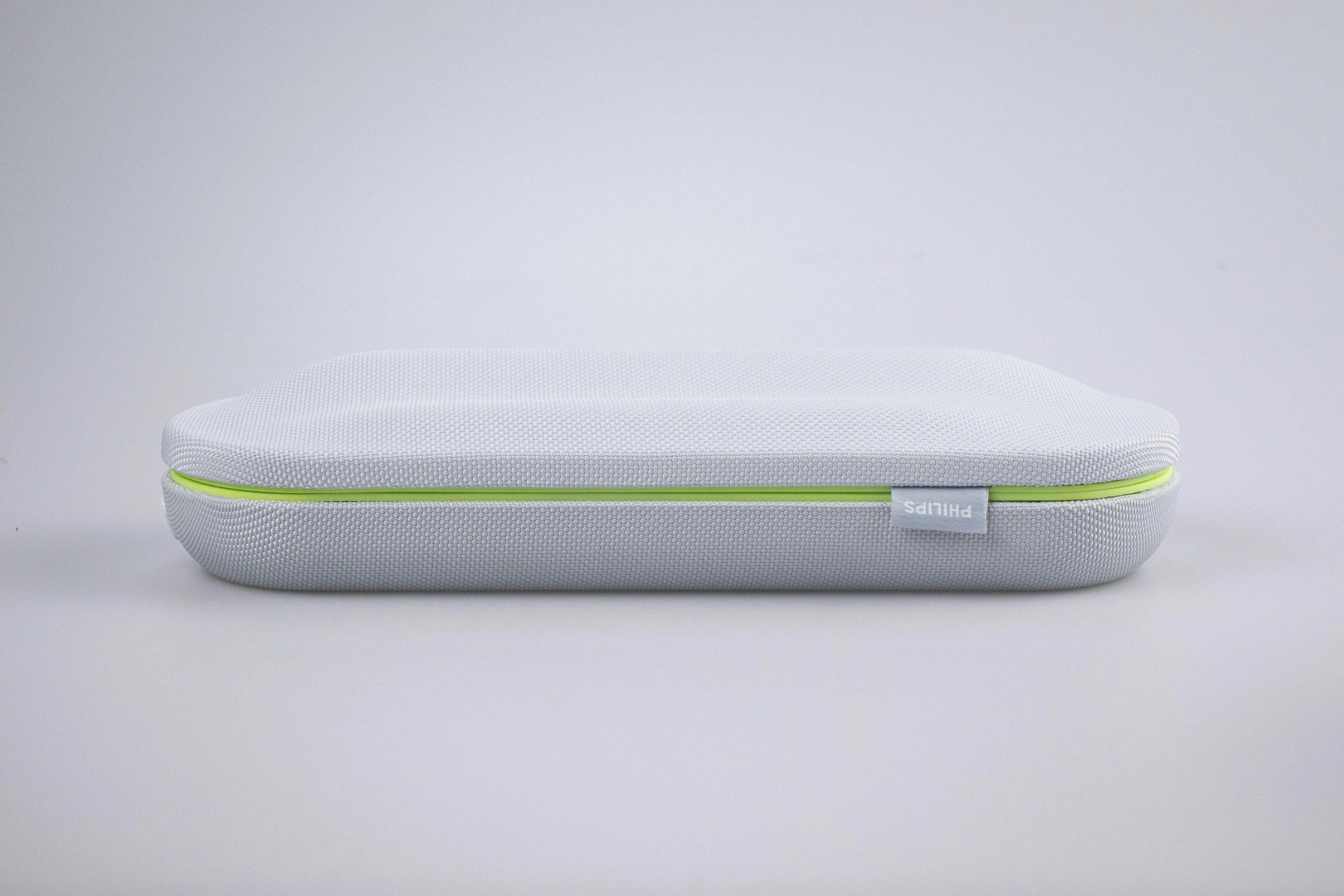 Philips Sonicare Diamond Clean HX9332 Electric Toothbrush Handle,Equipped with a travel charging case and two brush heads
