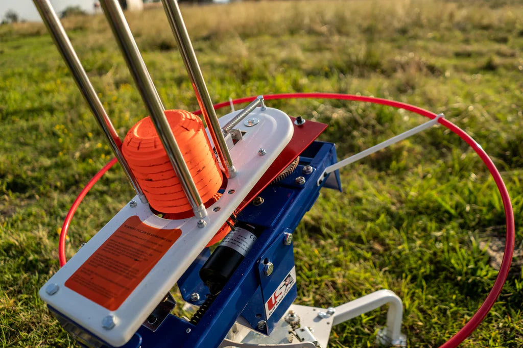 USA Clay Auto Clay Pigeon Thrower with Wireless Remote and Wobbler Kit by Do All Outdoors