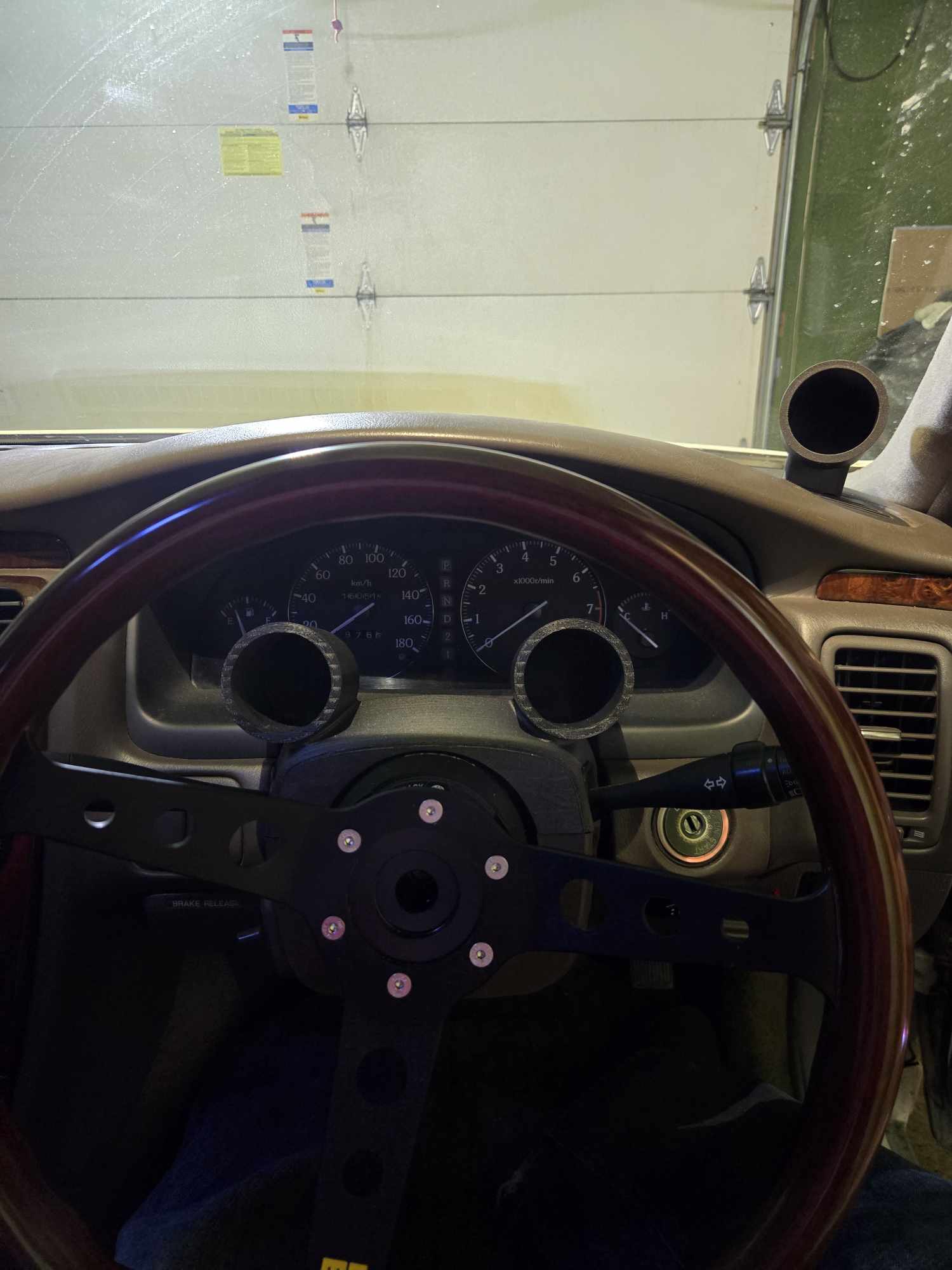 Y33 Nissan Cedric/Gloria 52mm Gauge Holder – RH Dash Vent Mount