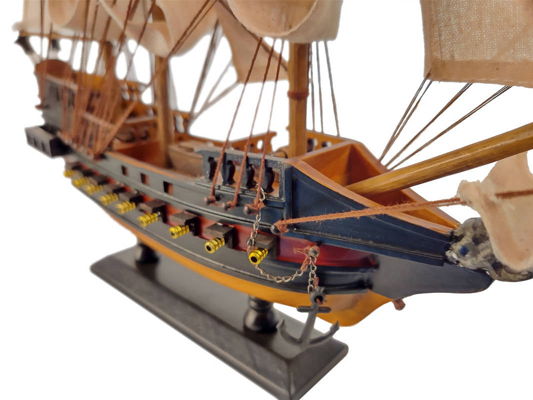 Wooden Ben Franklin's Black Prince White Sails Limited Model Pirate Ship 15""
