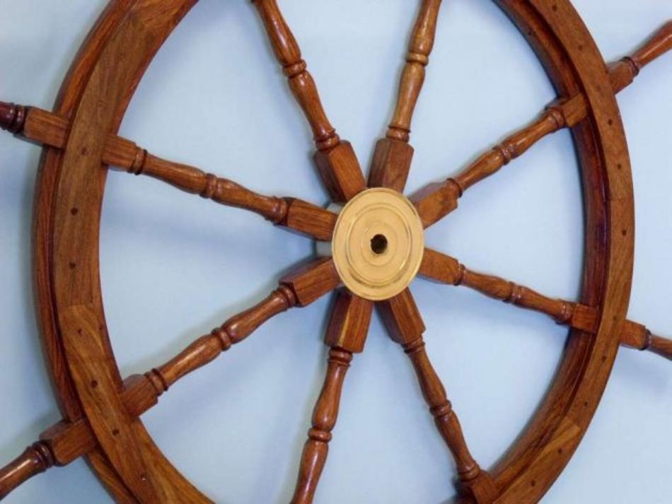 Deluxe Class Wood and Brass Decorative Ship Wheel 36""