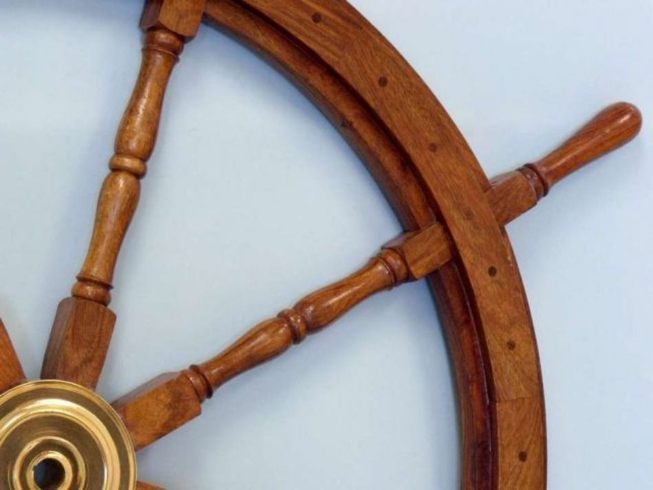 Deluxe Class Wood and Brass Decorative Ship Wheel 36""