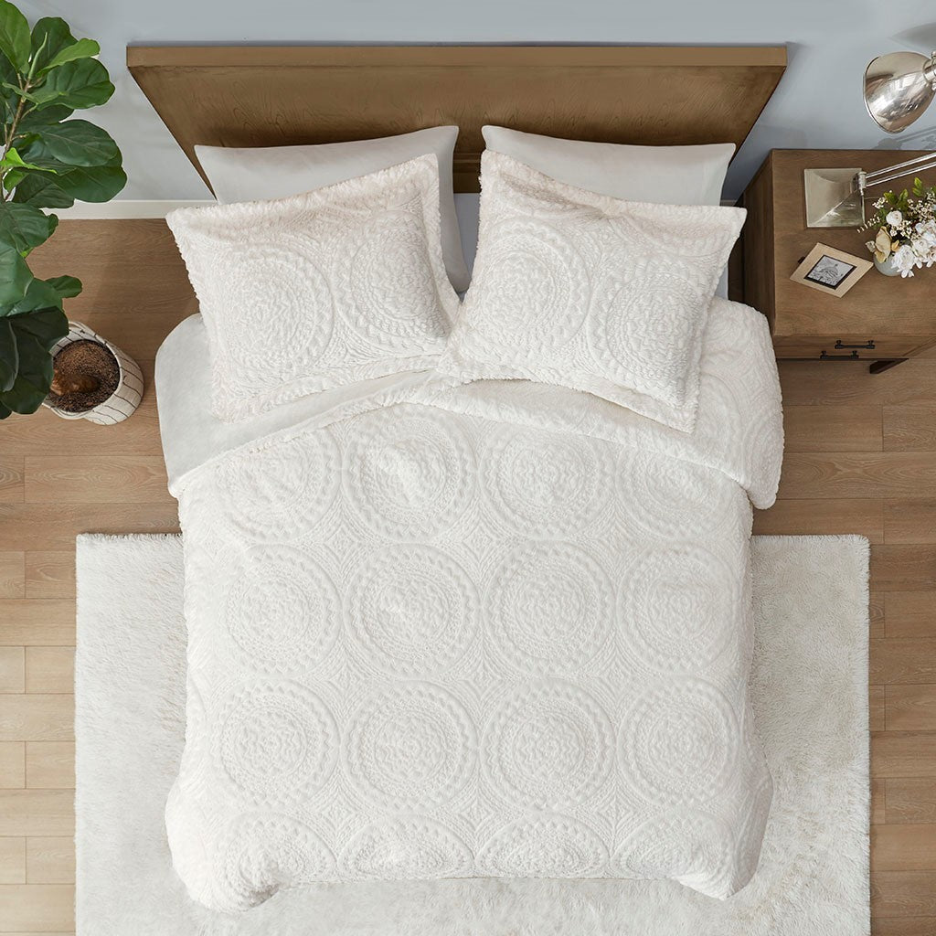 King/Cal King Embroidered Medallion Faux Fur Ultra Plush Comforter Mini Set
