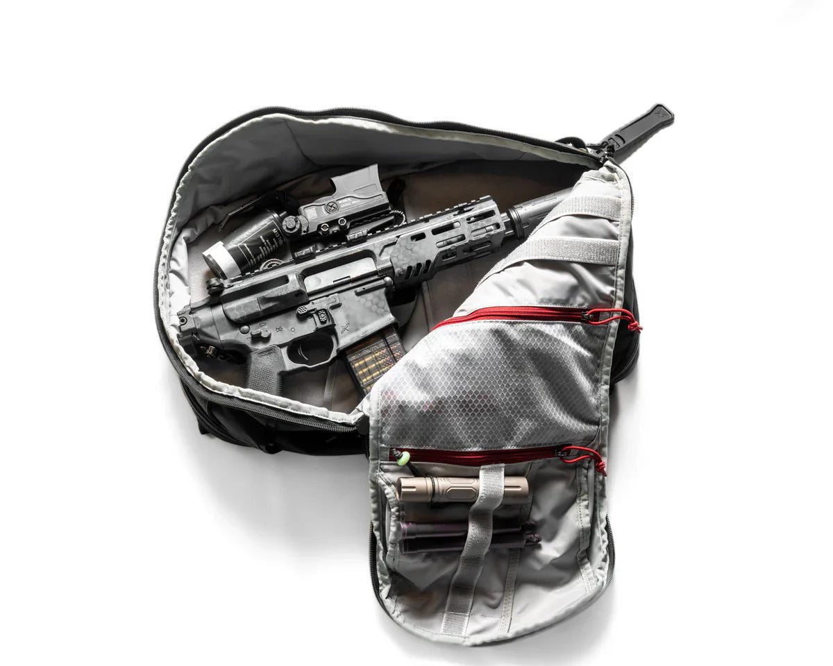 Vertx Gamut 22L Sling | Fits 15" Laptop & 20" CCW | Travel-Friendly
