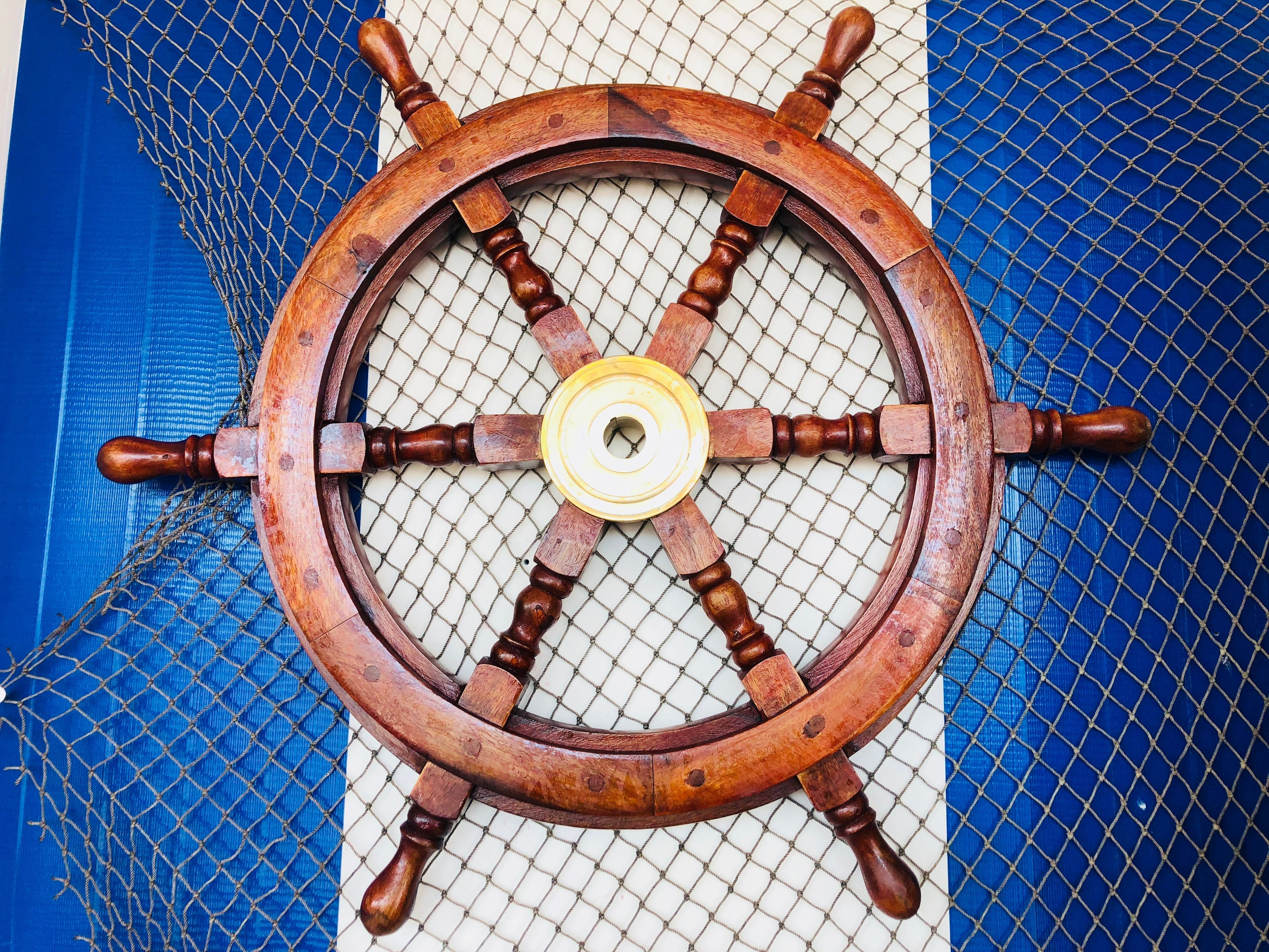 Deluxe Class Wood and Brass Decorative Ship Wheel 18""