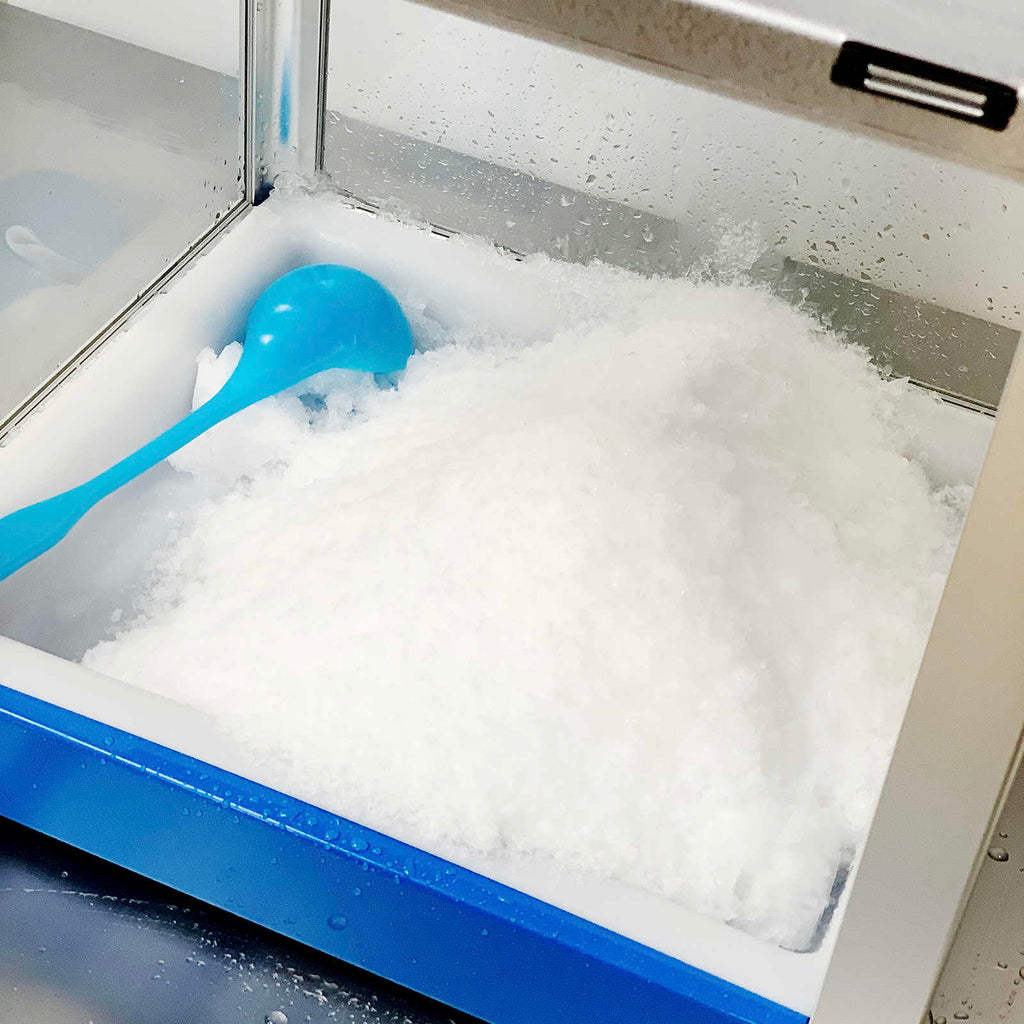 Simply-A-Blast Snow Cone Machine with Cart by Paragon Concessions