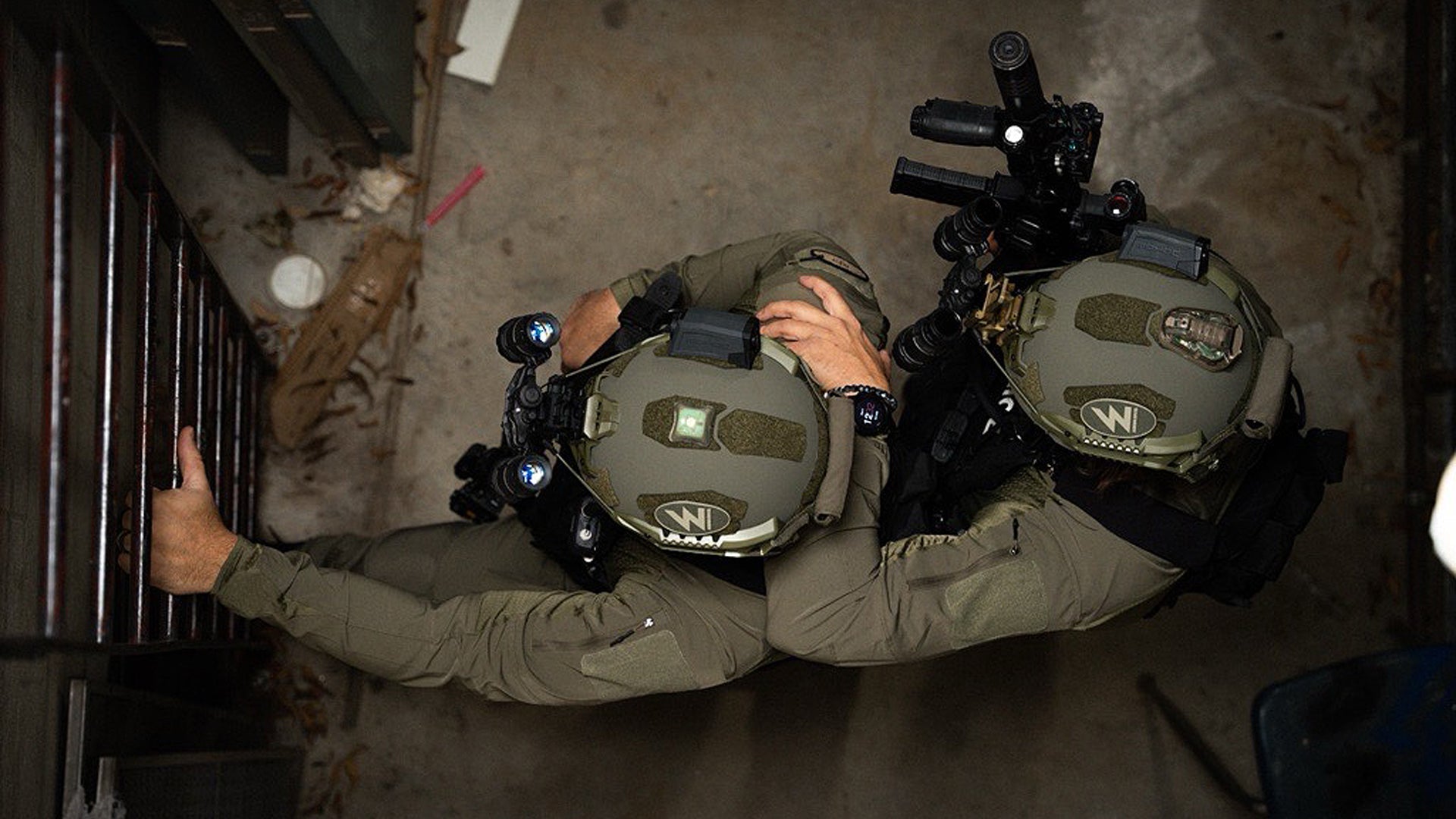Team Wendy Rifletech | Stops AK-47 & AR-15 Rounds | NIJ III Helmet with No-Hole Design